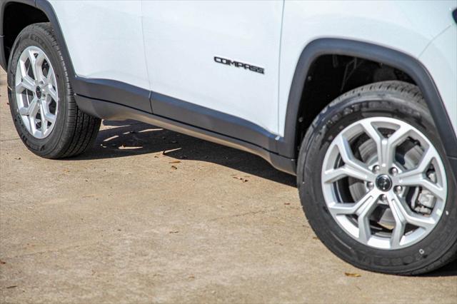 2025 Jeep Compass COMPASS SPORT 4X4