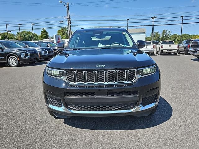 2021 Jeep Grand Cherokee L Laredo 4x4