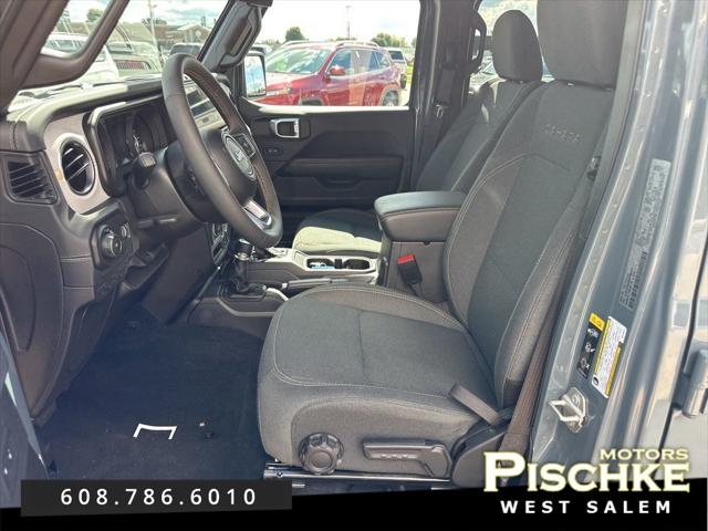 2024 Jeep Wrangler 4-Door Sahara 4x4