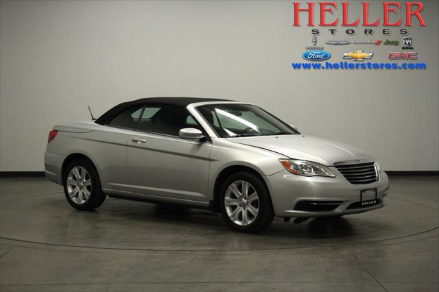 2012 Chrysler 200 Touring