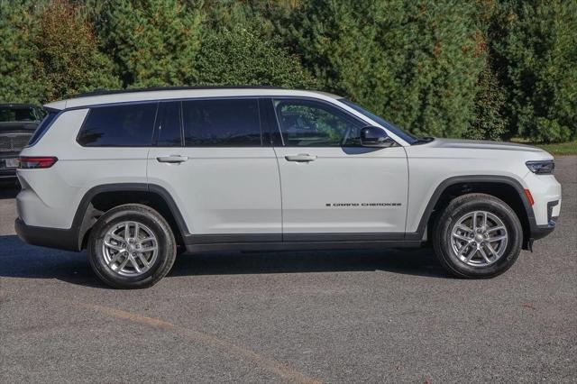 2025 Jeep Grand Cherokee GRAND CHEROKEE L LAREDO X 4X4