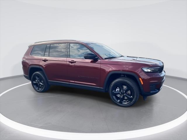 2025 Jeep Grand Cherokee GRAND CHEROKEE L ALTITUDE 4X4