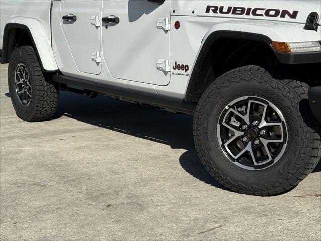 2024 Jeep Gladiator GLADIATOR RUBICON X 4X4