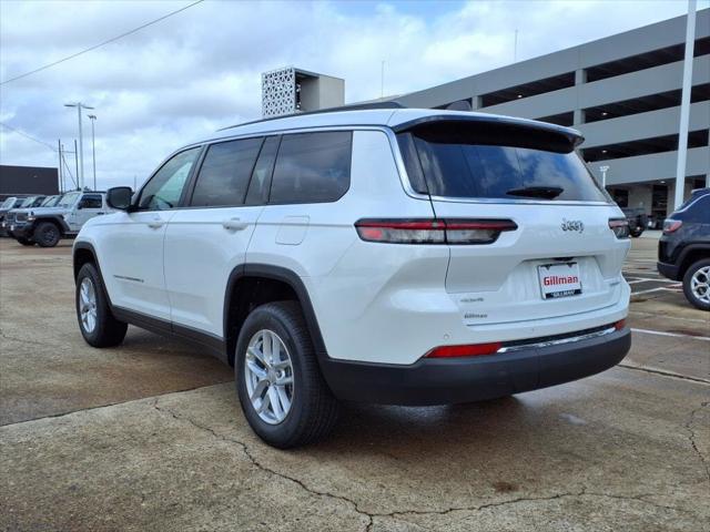 2025 Jeep Grand Cherokee GRAND CHEROKEE L LAREDO X 4X4