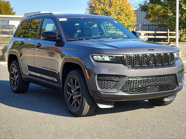 2025 Jeep Grand Cherokee GRAND CHEROKEE ALTITUDE 4X4