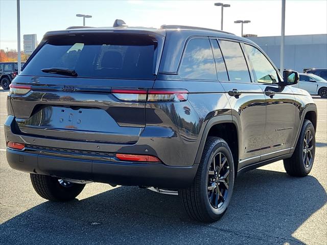 2025 Jeep Grand Cherokee GRAND CHEROKEE ALTITUDE 4X4