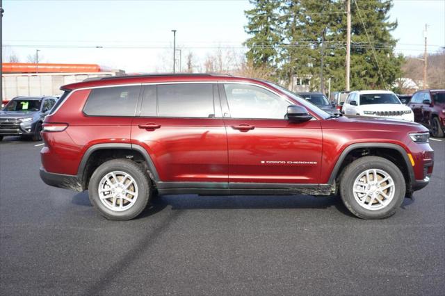 2025 Jeep Grand Cherokee GRAND CHEROKEE L LAREDO X 4X4