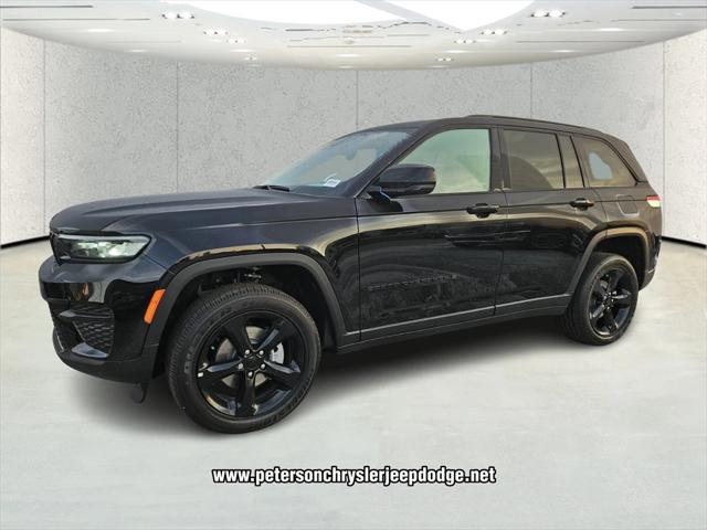 2025 Jeep Grand Cherokee GRAND CHEROKEE ALTITUDE 4X2