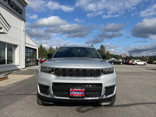 2025 Jeep Grand Cherokee GRAND CHEROKEE L LAREDO 4X4