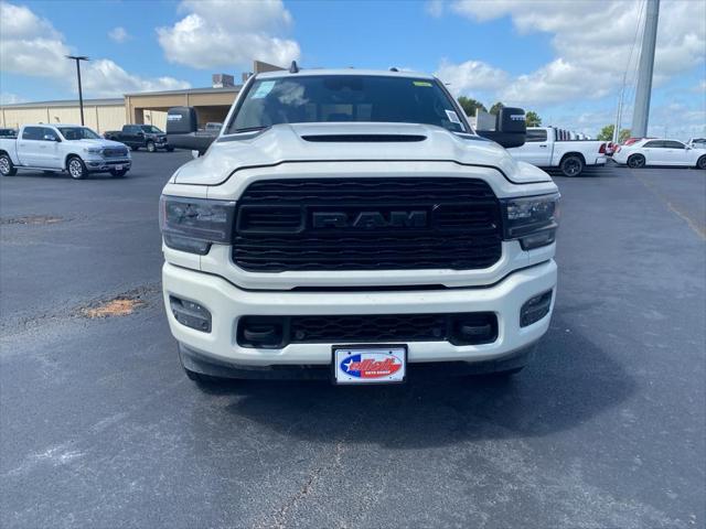 2024 RAM Ram 3500 RAM 3500 LIMITED MEGA CAB 4X4 64 BOX