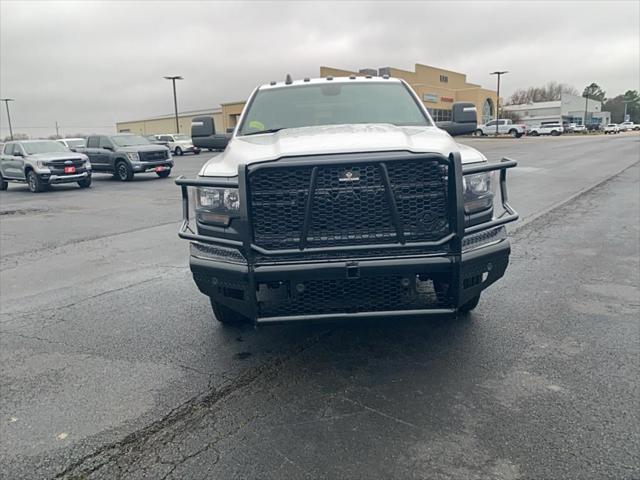 2024 RAM Ram 3500 Chassis Cab RAM 3500 TRADESMAN CREW CAB CHASSIS 4X4 60 CA