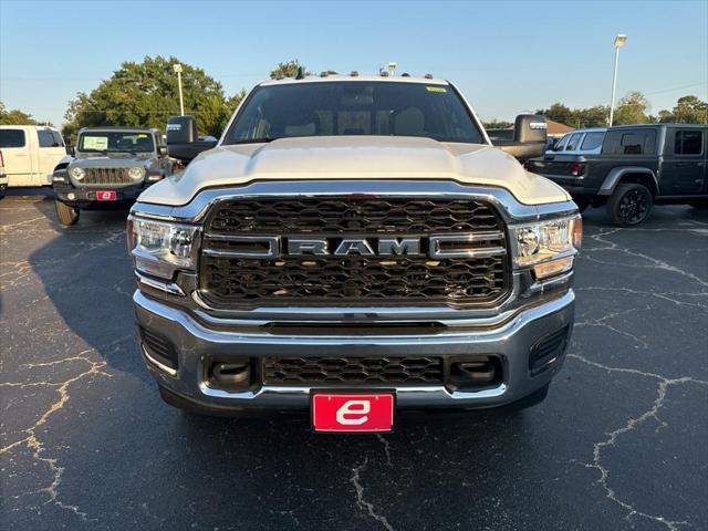 2024 RAM Ram 3500 RAM 3500 TRADESMAN CREW CAB 4X4 8 BOX