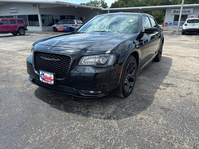 2022 Chrysler 300 S