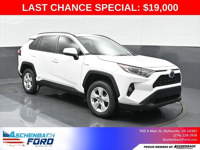 2020 Toyota RAV4 Hybrid XLE