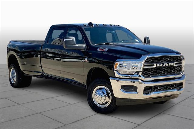 2024 RAM Ram 3500 RAM 3500 TRADESMAN CREW CAB 4X4 8 BOX