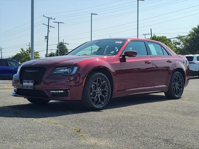 2023 Chrysler 300 Touring L AWD