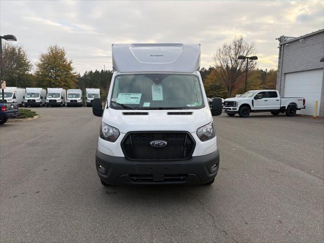 2024 Ford Transit Cutaway Base