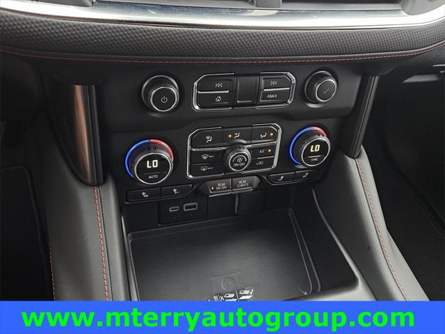 2024 Chevrolet Suburban 2WD RST