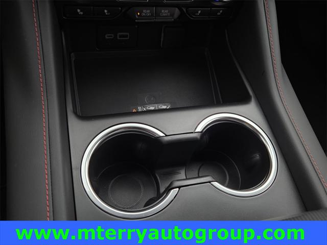 2024 Chevrolet Suburban 2WD RST