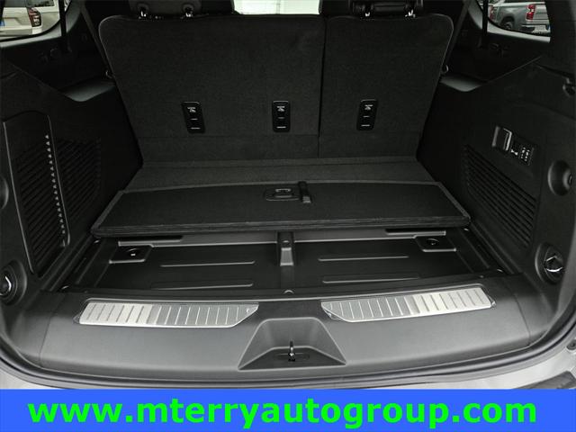 2024 Chevrolet Suburban 2WD RST