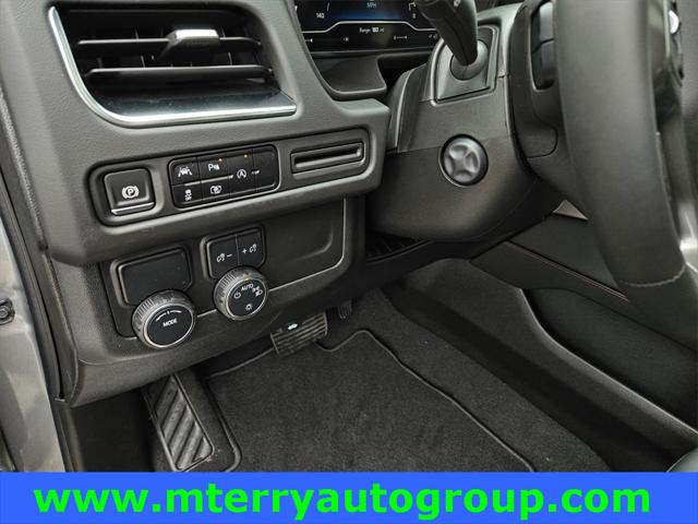 2024 Chevrolet Suburban 2WD RST