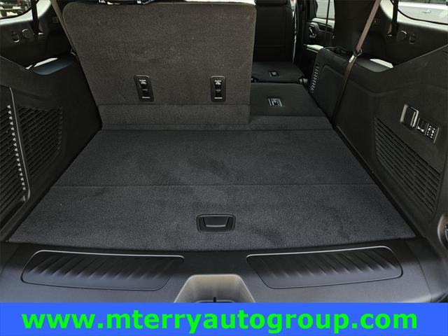 2024 Chevrolet Suburban 2WD LT