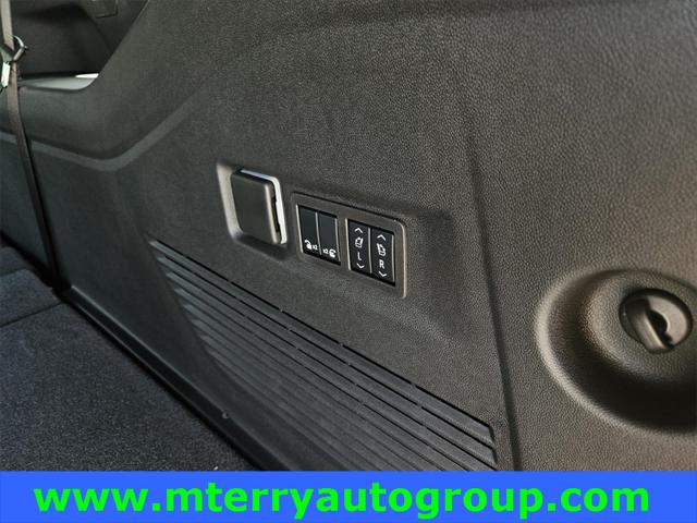 2024 Chevrolet Suburban 2WD LT
