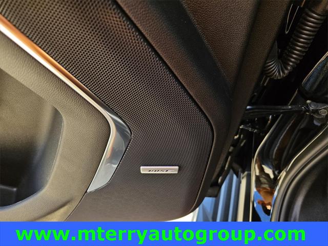 2024 Chevrolet Suburban 2WD LT
