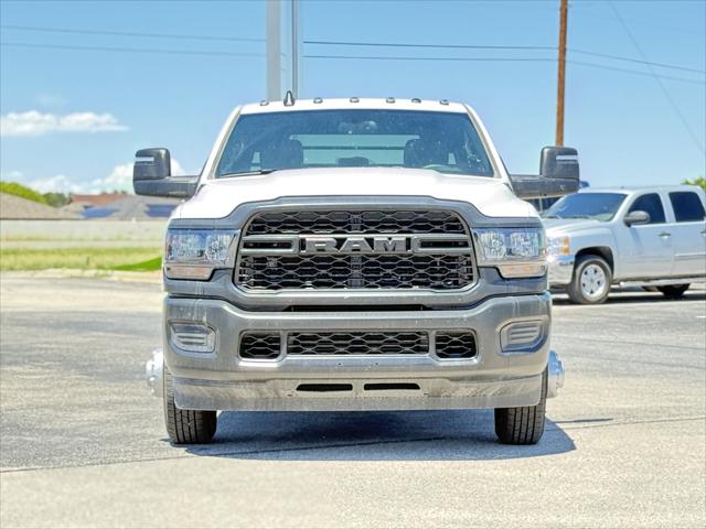 2024 RAM Ram 3500 Chassis Cab RAM 3500 TRADESMAN CREW CAB CHASSIS 4X4 60 CA
