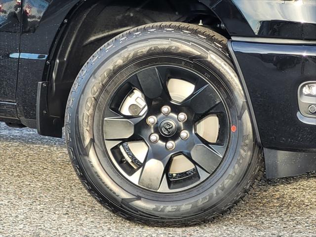 2025 RAM Ram 1500 RAM 1500 TRADESMAN CREW CAB 4X4 57 BOX
