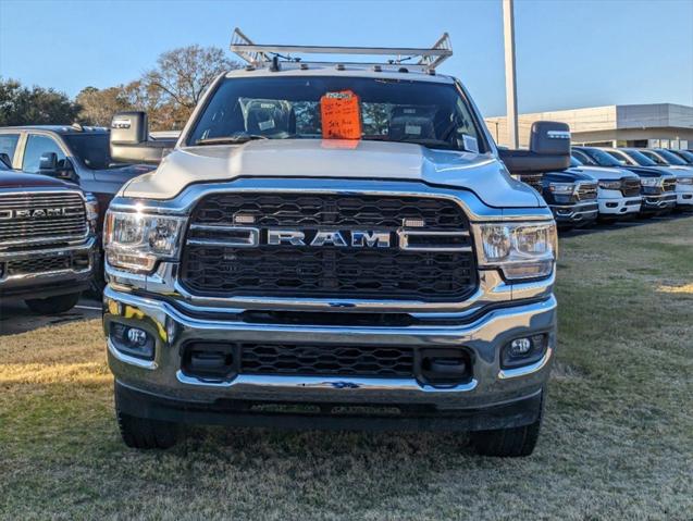 2024 RAM Ram 3500 RAM 3500 TRADESMAN CREW CAB 4X4 8 BOX