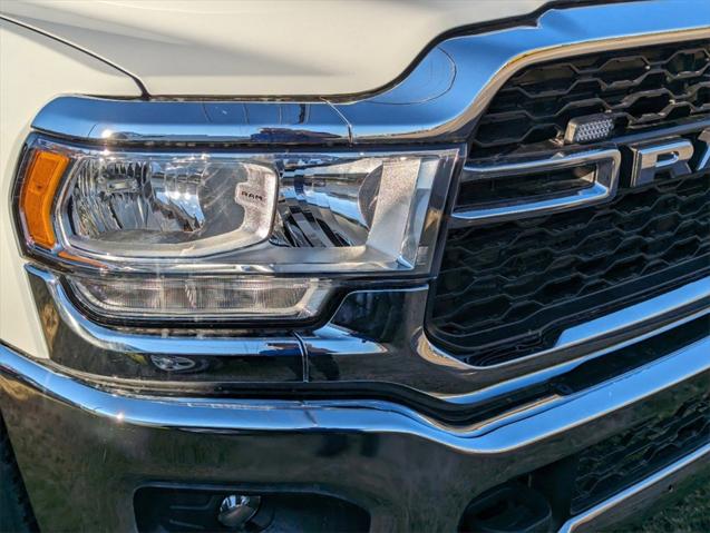 2024 RAM Ram 3500 RAM 3500 TRADESMAN CREW CAB 4X4 8 BOX
