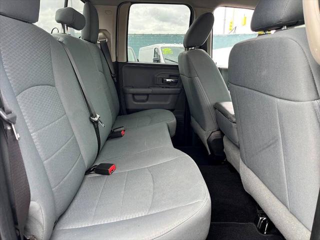 2017 Ram 1500 SLT