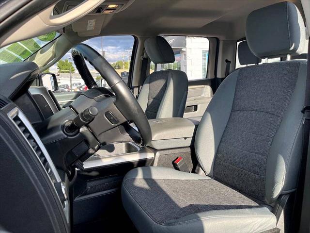 2017 Ram 1500 SLT