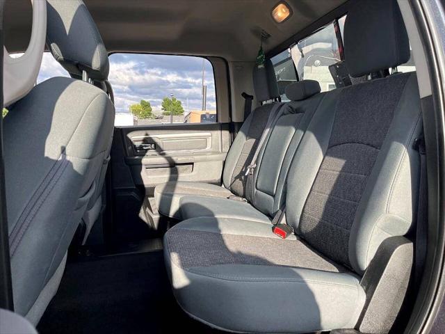2017 Ram 1500 SLT