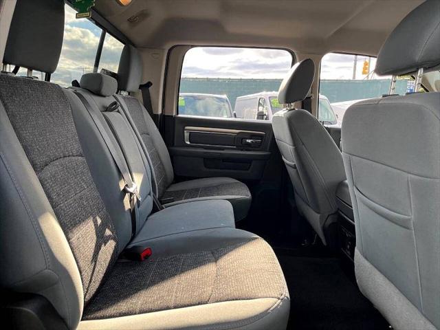 2017 Ram 1500 SLT