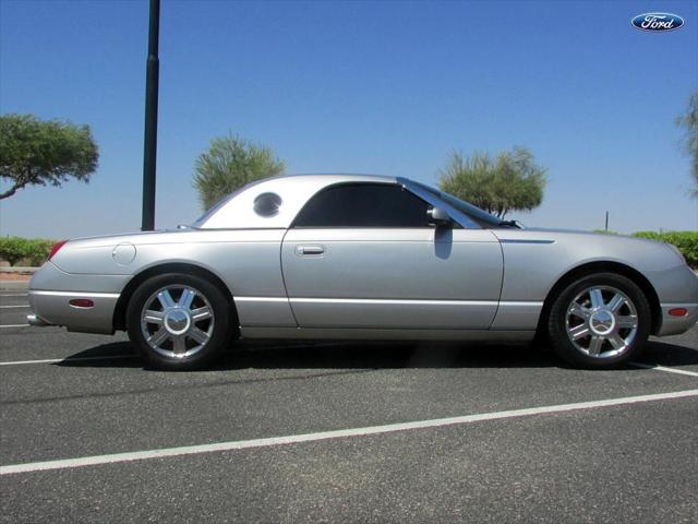 2005 Ford Thunderbird Deluxe