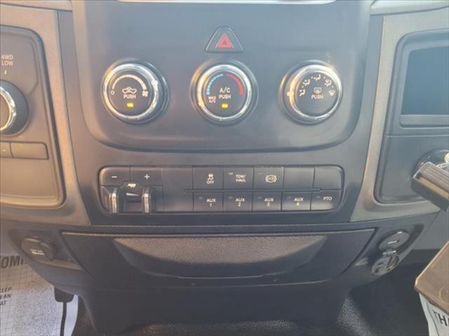2016 Ram 5500 Tradesman/SLT/Laramie