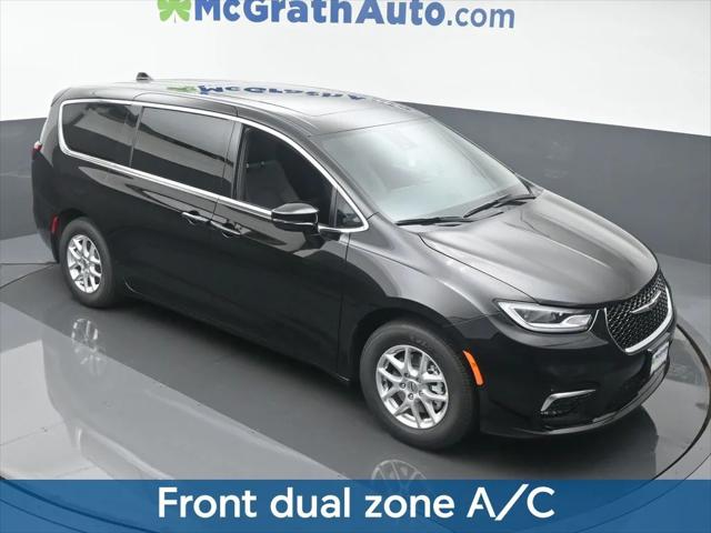 2025 Chrysler Pacifica PACIFICA SELECT
