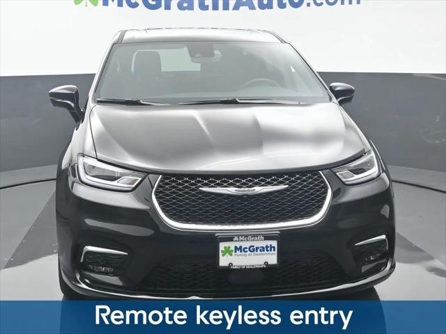 2025 Chrysler Pacifica PACIFICA SELECT