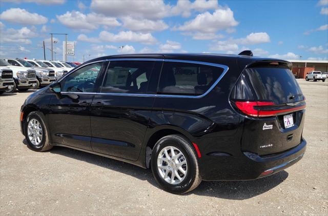 2025 Chrysler Pacifica PACIFICA SELECT