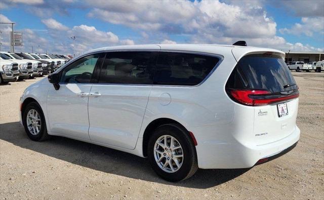 2025 Chrysler Pacifica PACIFICA SELECT