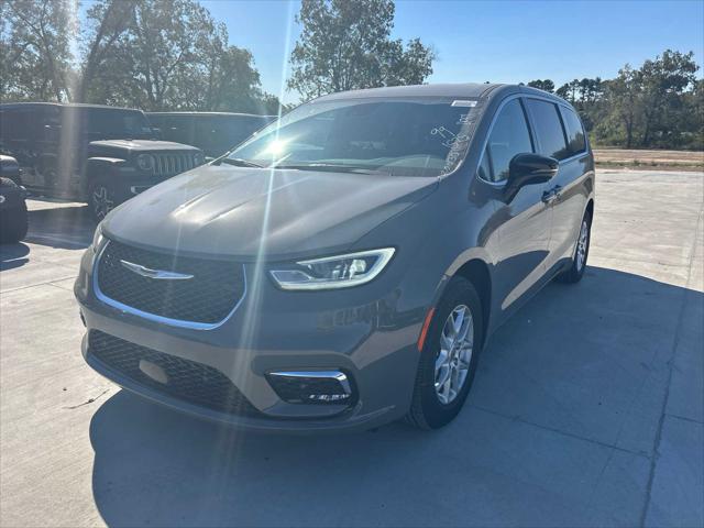 2025 Chrysler Pacifica PACIFICA SELECT