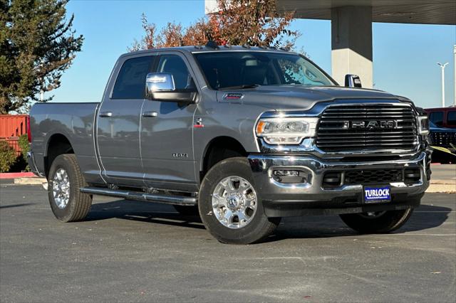 2024 RAM Ram 3500 RAM 3500 LARAMIE CREW CAB 4X4 64 BOX