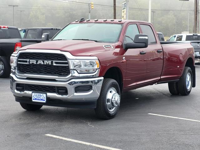 2024 RAM Ram 3500 RAM 3500 TRADESMAN CREW CAB 4X4 8 BOX