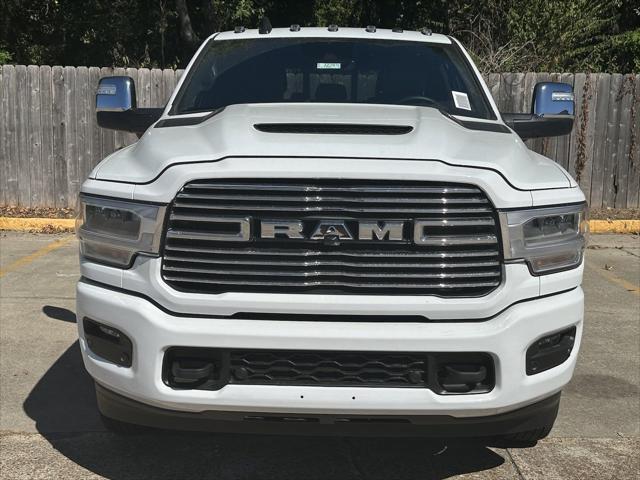 2024 RAM Ram 3500 RAM 3500 LARAMIE MEGA CAB 4X4 64 BOX