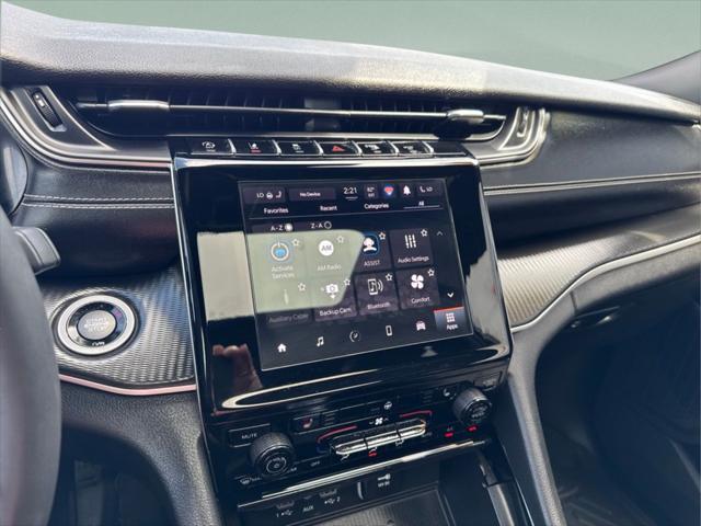 2023 Jeep Grand Cherokee L Altitude 4x2
