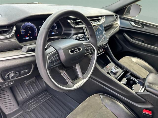 2023 Jeep Grand Cherokee L Altitude 4x2