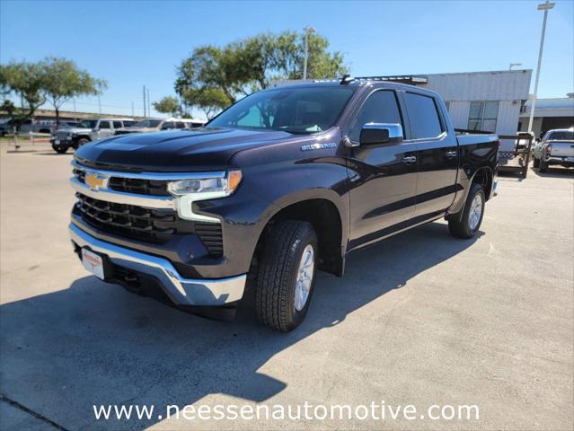 2023 Chevrolet Silverado 1500 4WD Crew Cab Standard Bed LT