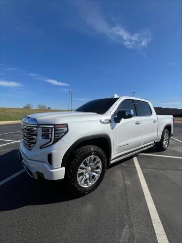 2023 GMC Sierra 1500 4WD Crew Cab Short Box Denali